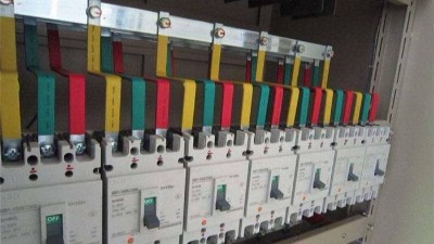 配電箱斷路器是怎么分類(lèi)的【千亞電氣】